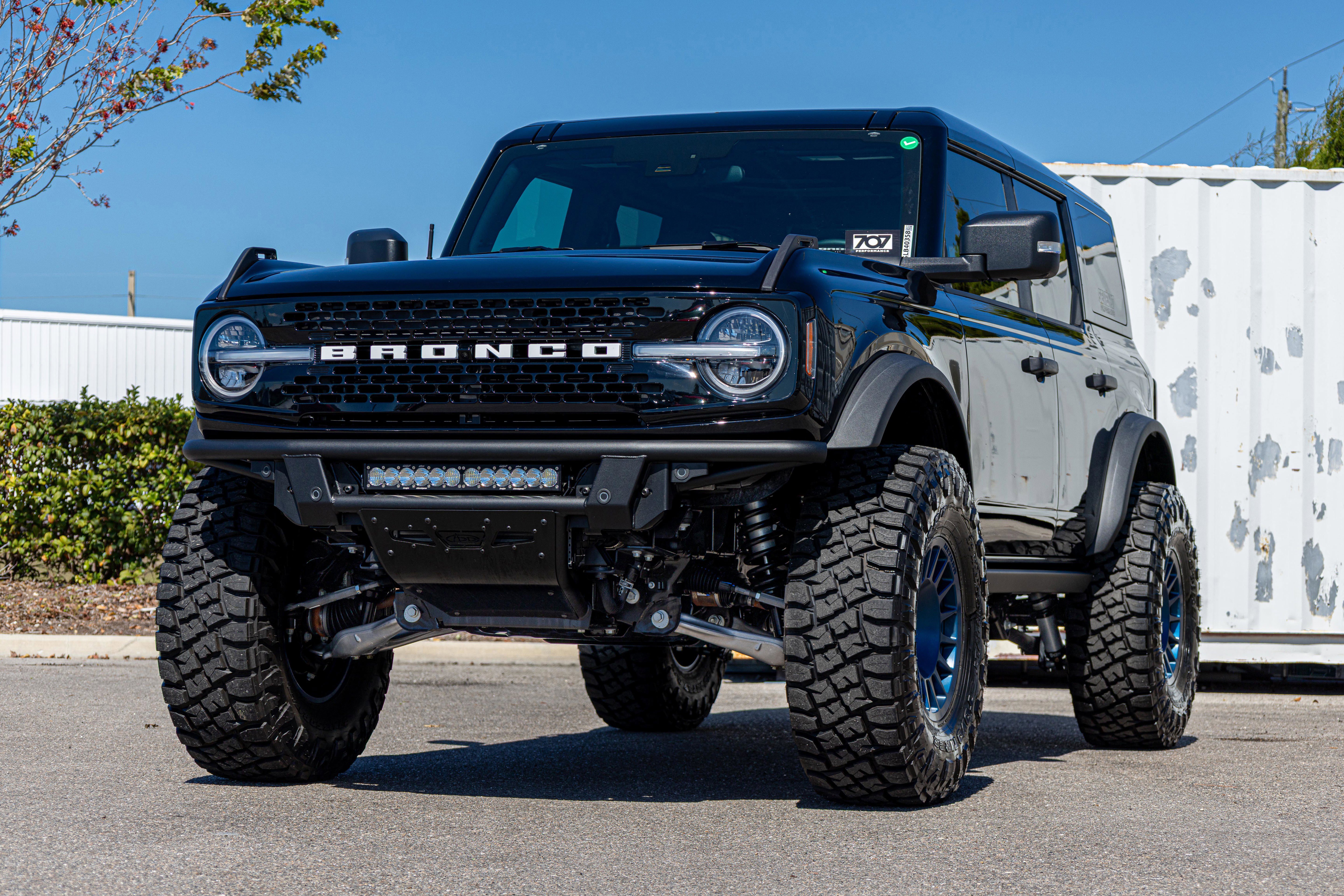 New 2025 Ford Bronco Badlands AWD/4WD image 8