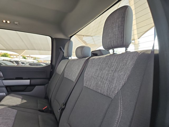 Used 2023 Ford F250 XLT w/ Black Appearance Package AWD/4WD image 18