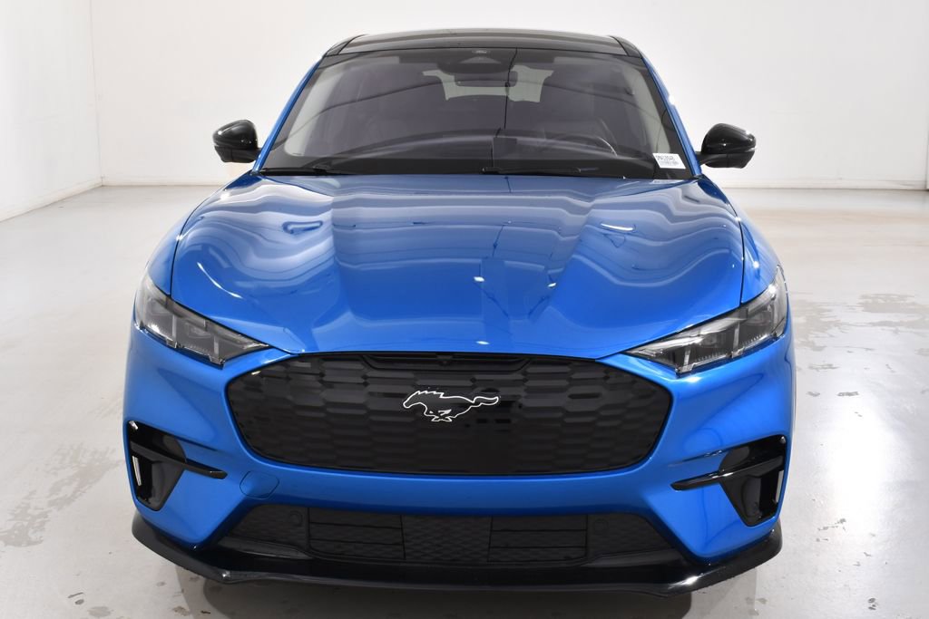 Used 2025 Ford Mustang Mach-E Premium w/ Sport Appearance Package image 3