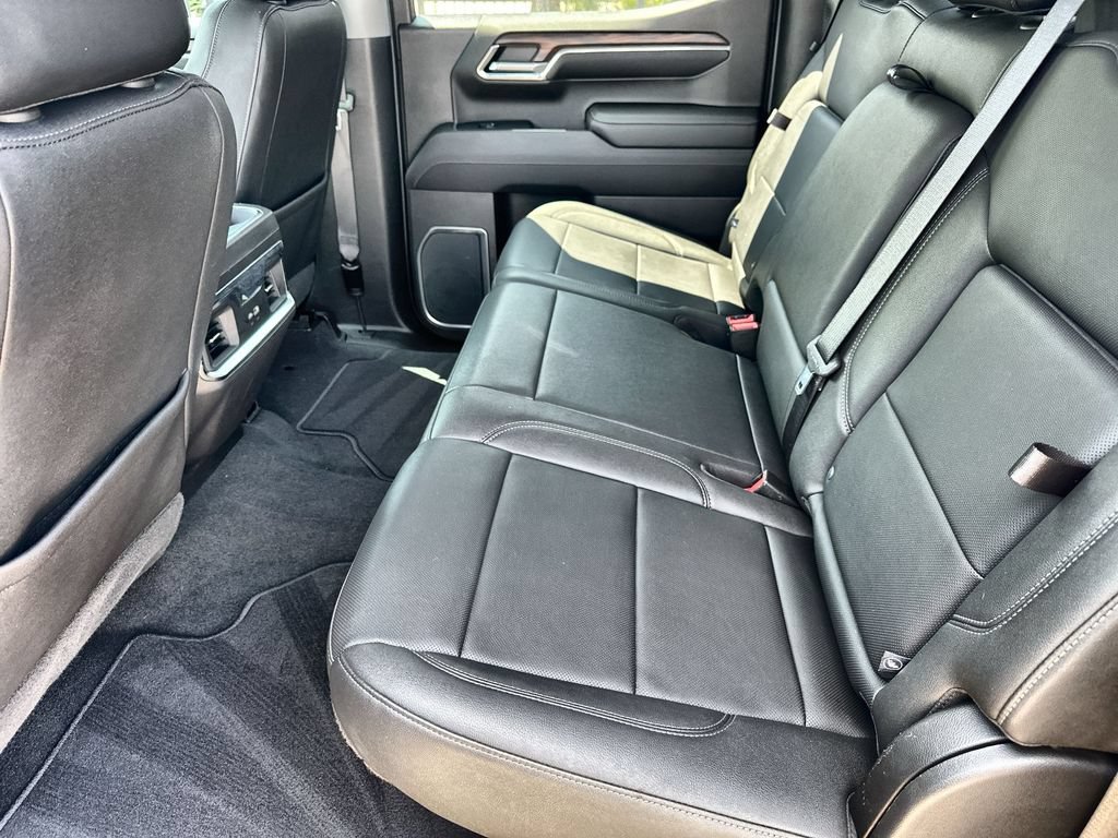 Certified 2022 GMC Sierra 1500 SLT AWD/4WD image 16