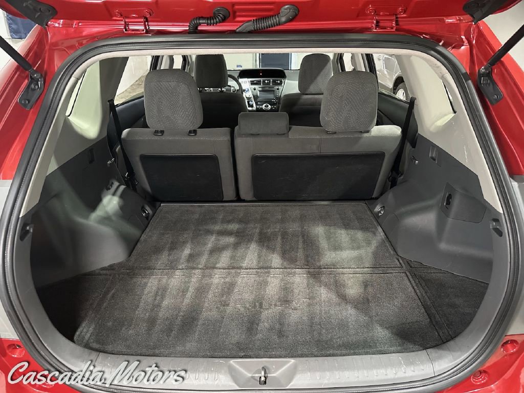 Used 2012 Toyota Prius V Three image 9