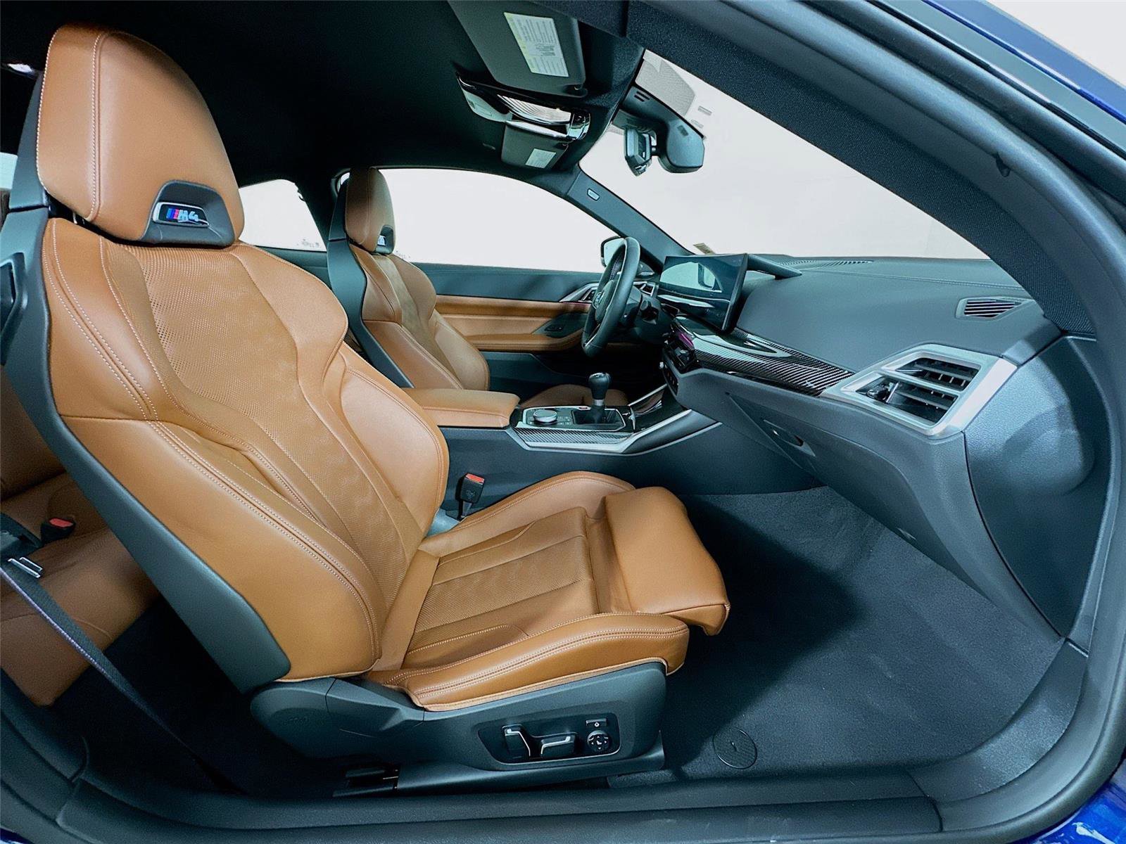 Used 2025 BMW M4 Coupe w/ Executive Package image 29
