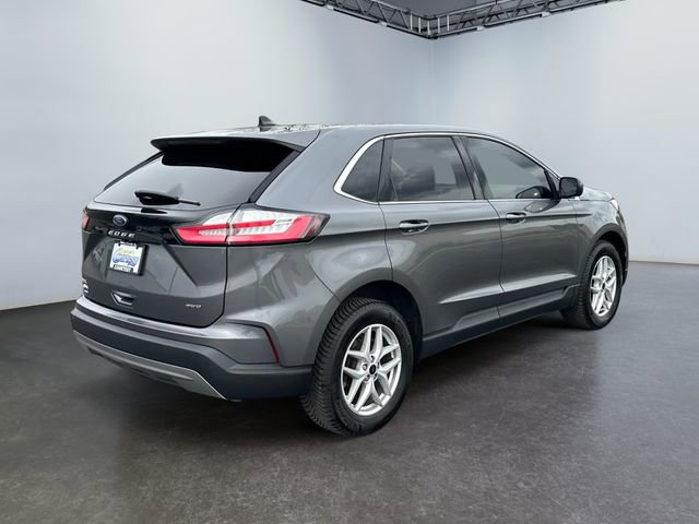 Used 2023 Ford Edge SEL w/ Convenience Package image 5