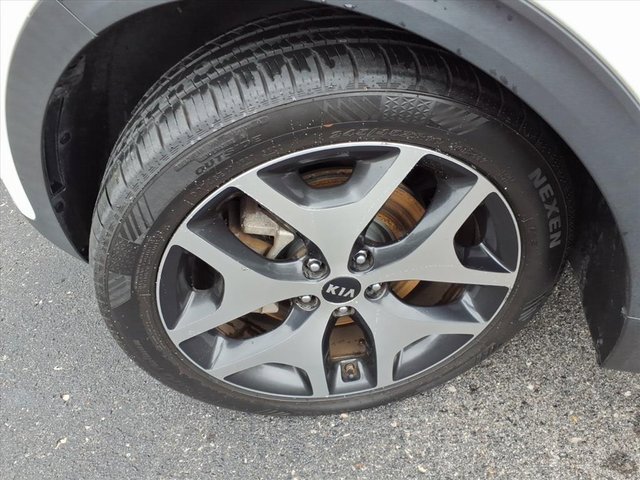 Used 2018 Kia Sportage SX image 24