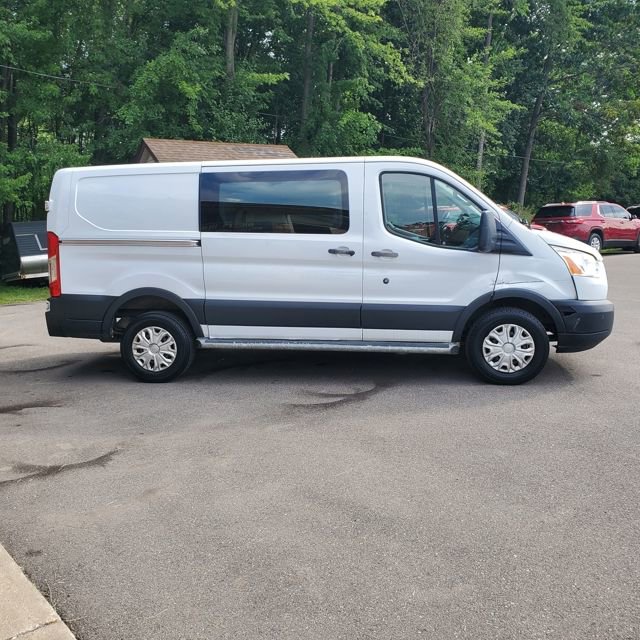 Used 2018 Ford Transit 250 130 Low Roof w/ Exterior Upgrade Package RWD image 7
