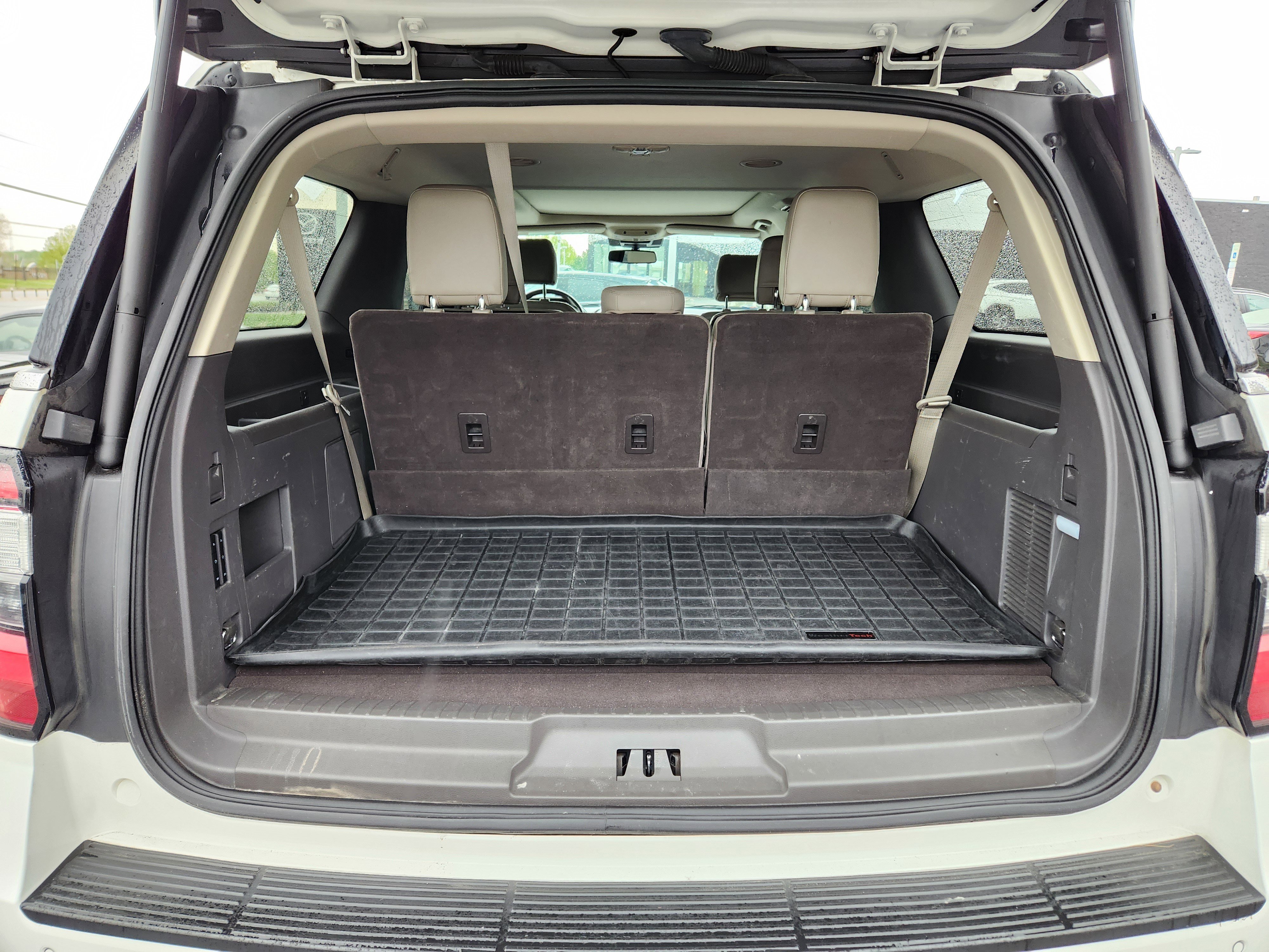 Used 2020 Ford Expedition Max Limited w/ Equipment Group 301A AWD/4WD image 8