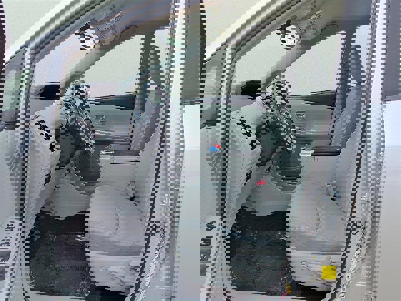 Used 2014 Toyota Prius V Five image 15