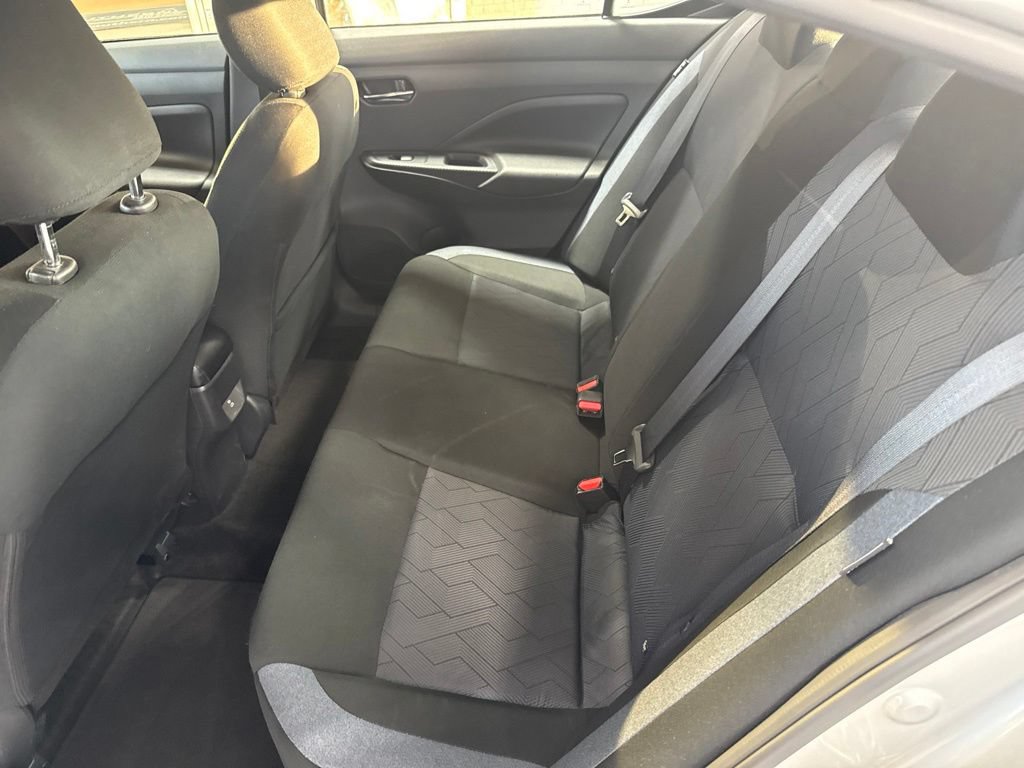 Used 2025 Nissan Versa SV FWD image 17