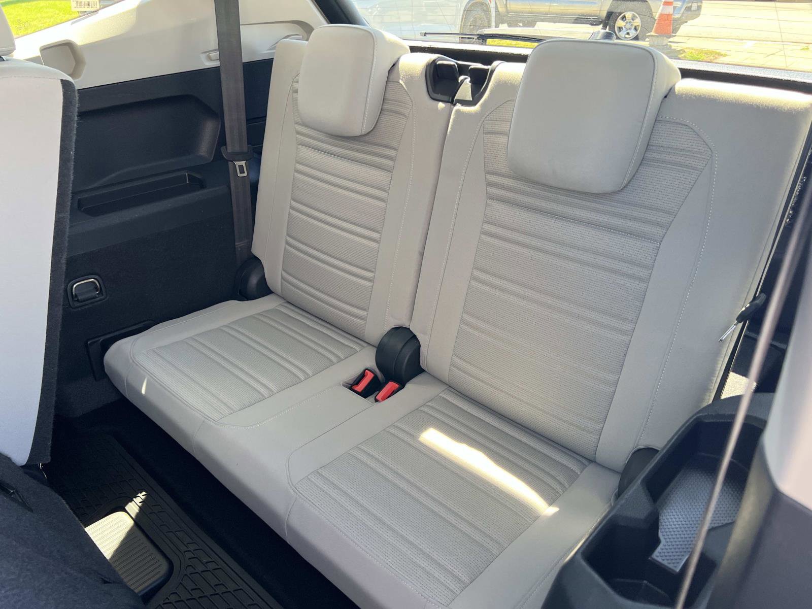 Certified 2024 Volkswagen Tiguan S image 21