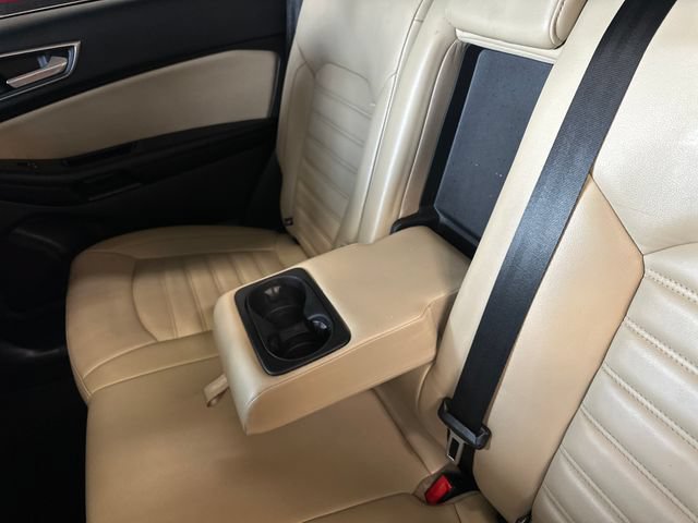 Used 2017 Ford Edge SEL w/ Equipment Group 201A FWD image 26