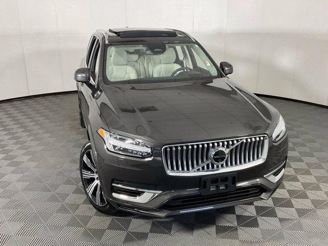 Certified 2024 Volvo XC90 T8 Ultimate w/ Protection Package Premier AWD/4WD image 39