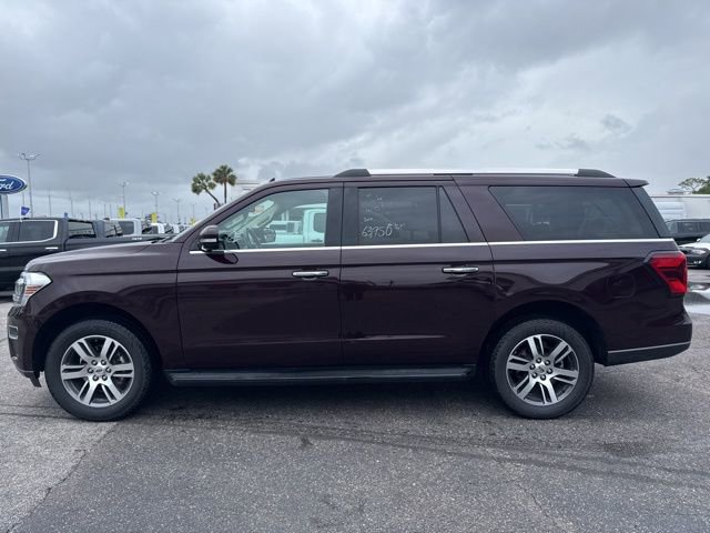 Used 2023 Ford Expedition Max Limited image 2