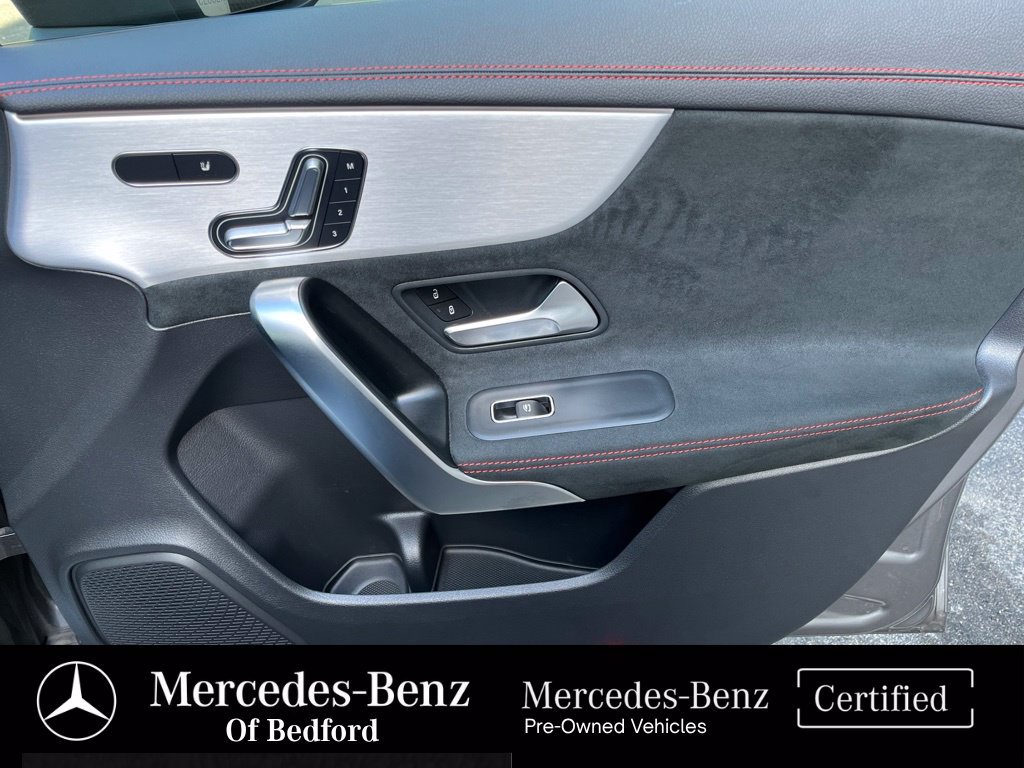 Used 2023 Mercedes-Benz CLA 250 4MATIC image 21