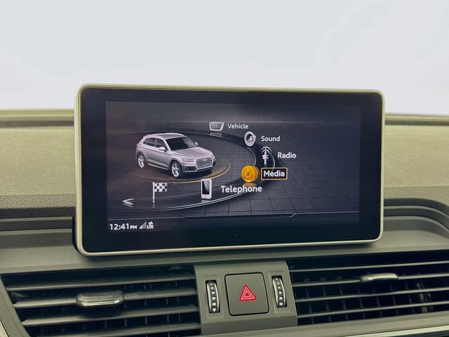 Used 2018 Audi Q5 2.0T Premium Plus w/ Premium Plus Package image 24