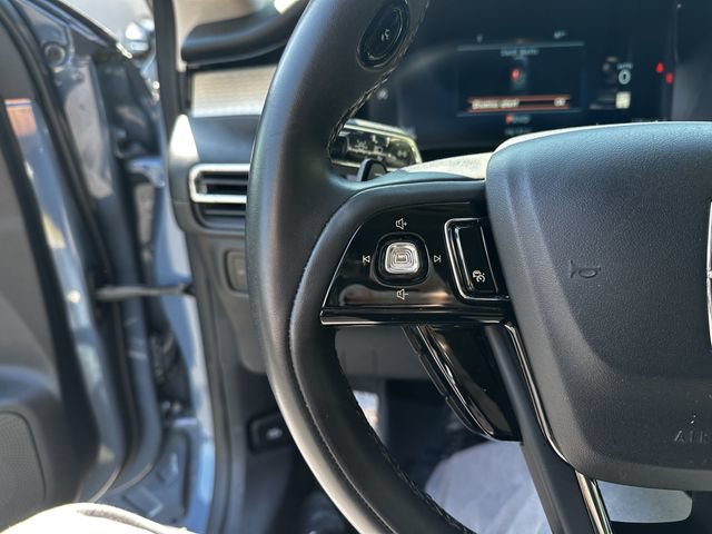 Certified 2023 Lincoln Corsair AWD image 28