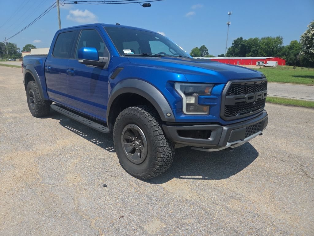 Used 2017 Ford F150 Raptor w/ Equipment Group 802A Luxury AWD/4WD image 14