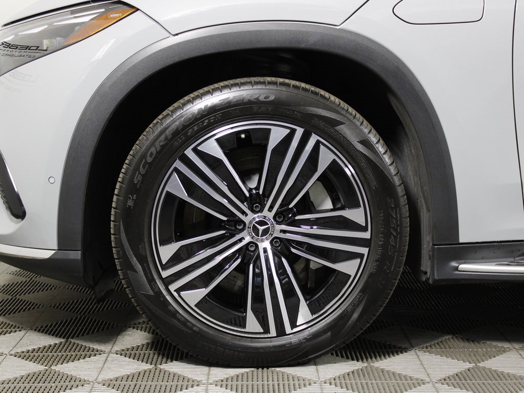 Certified 2024 Mercedes-Benz EQS 450+ 4MATIC SUV image 37