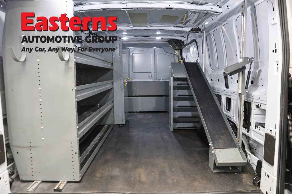 Used 2018 Ford Transit 250 148 Low Roof RWD image 9
