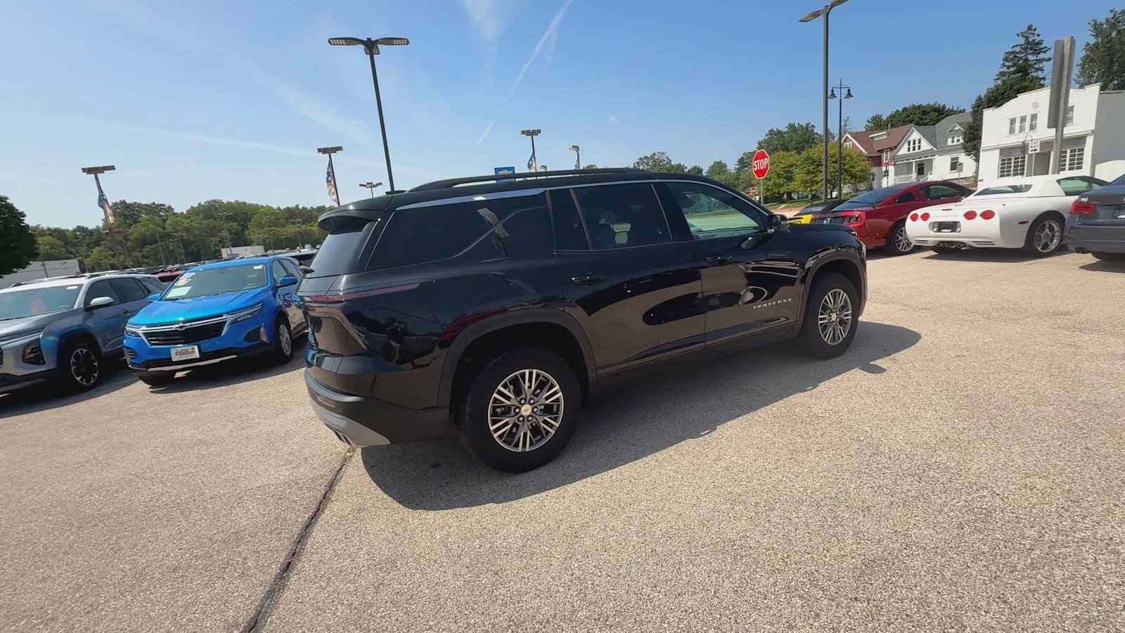 Certified 2025 Chevrolet Traverse LT w/ Driver Confidence Package AWD/4WD image 8