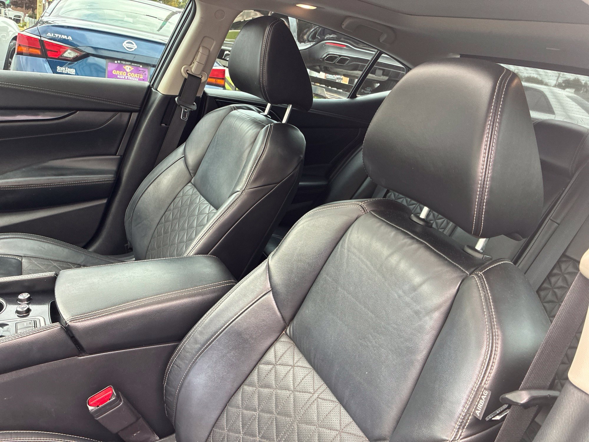 Used 2021 Nissan Maxima Platinum w/ Sport Mat Group FWD image 9