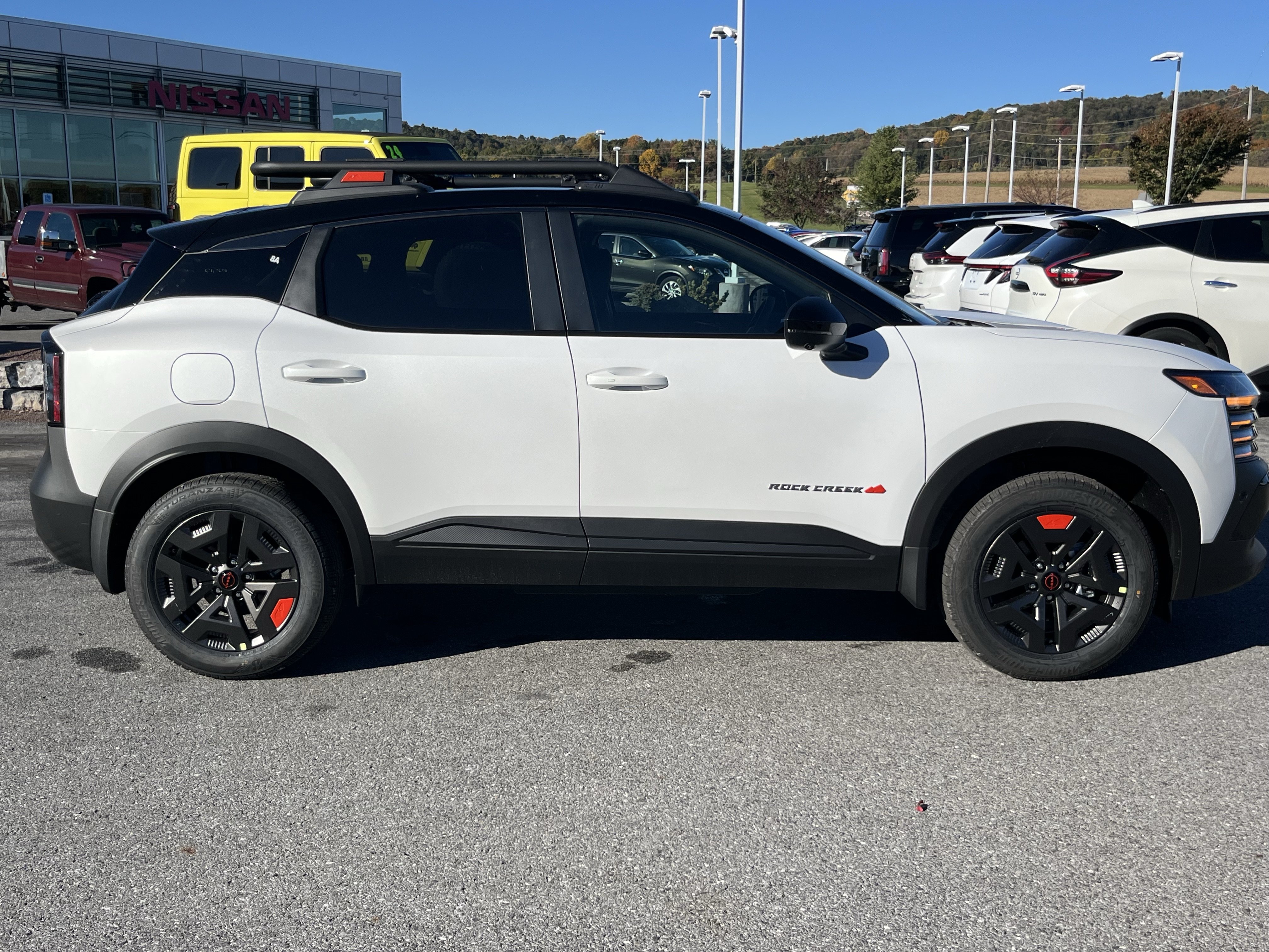 New 2027 Nissan Kicks SV w/ Rock Creek Edition AWD/4WD image 3
