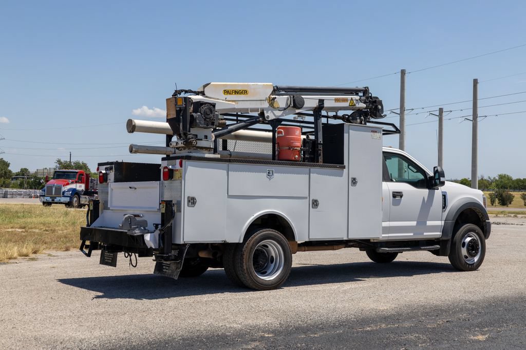 Used 2019 Ford F550 2WD Regular Cab Super Duty image 7