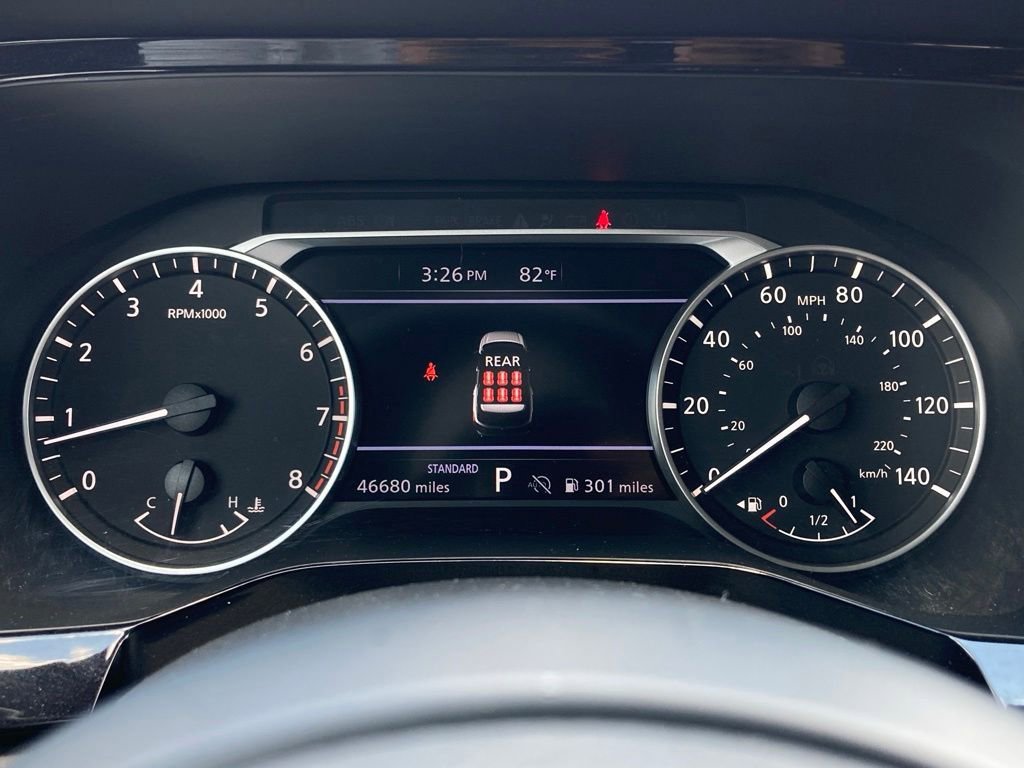 Used 2024 Nissan Pathfinder SV FWD image 14