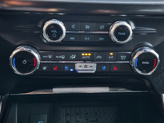 Used 2024 Ford F150 Platinum w/ Equipment Group 702A High image 17