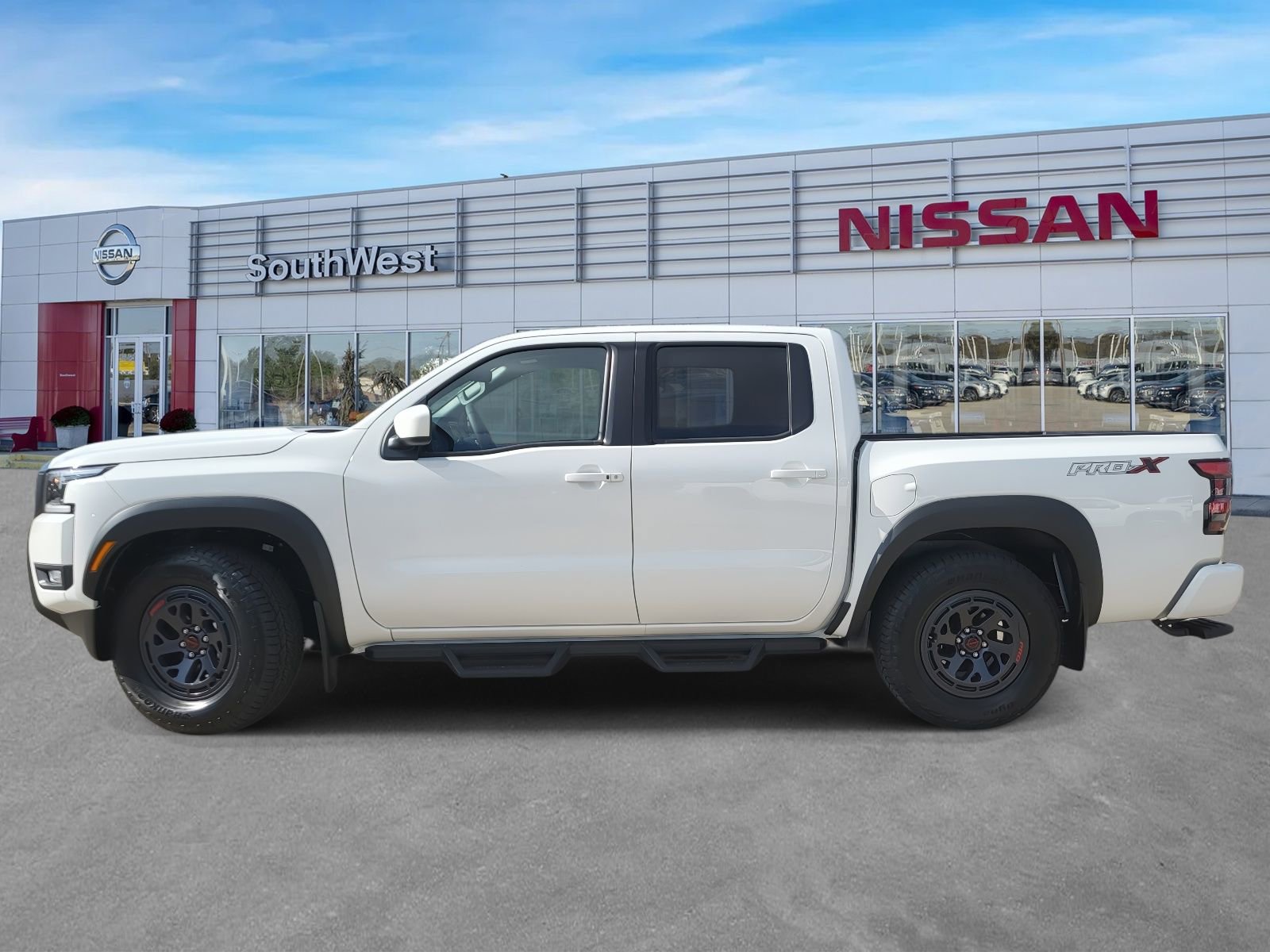 New 2026 Nissan Frontier Pro-X w/ Tow Package image 9