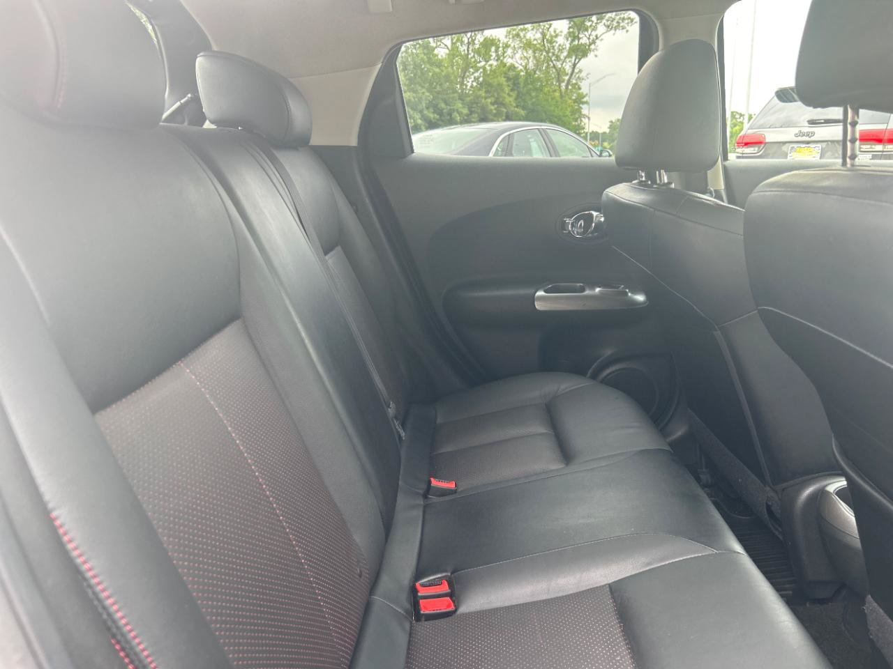 Used 2013 Nissan Juke SL AWD/4WD image 23