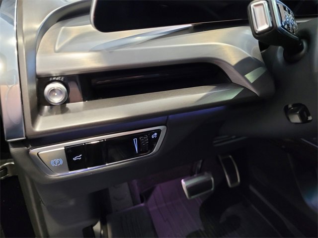 New 2026 Cadillac Vistiq Luxury w/ LPO, Floor Liner Package image 25