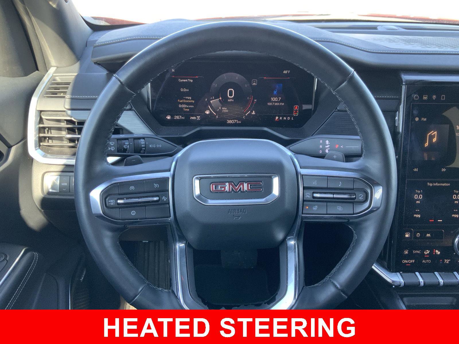 Used 2024 GMC Acadia Elevation image 6