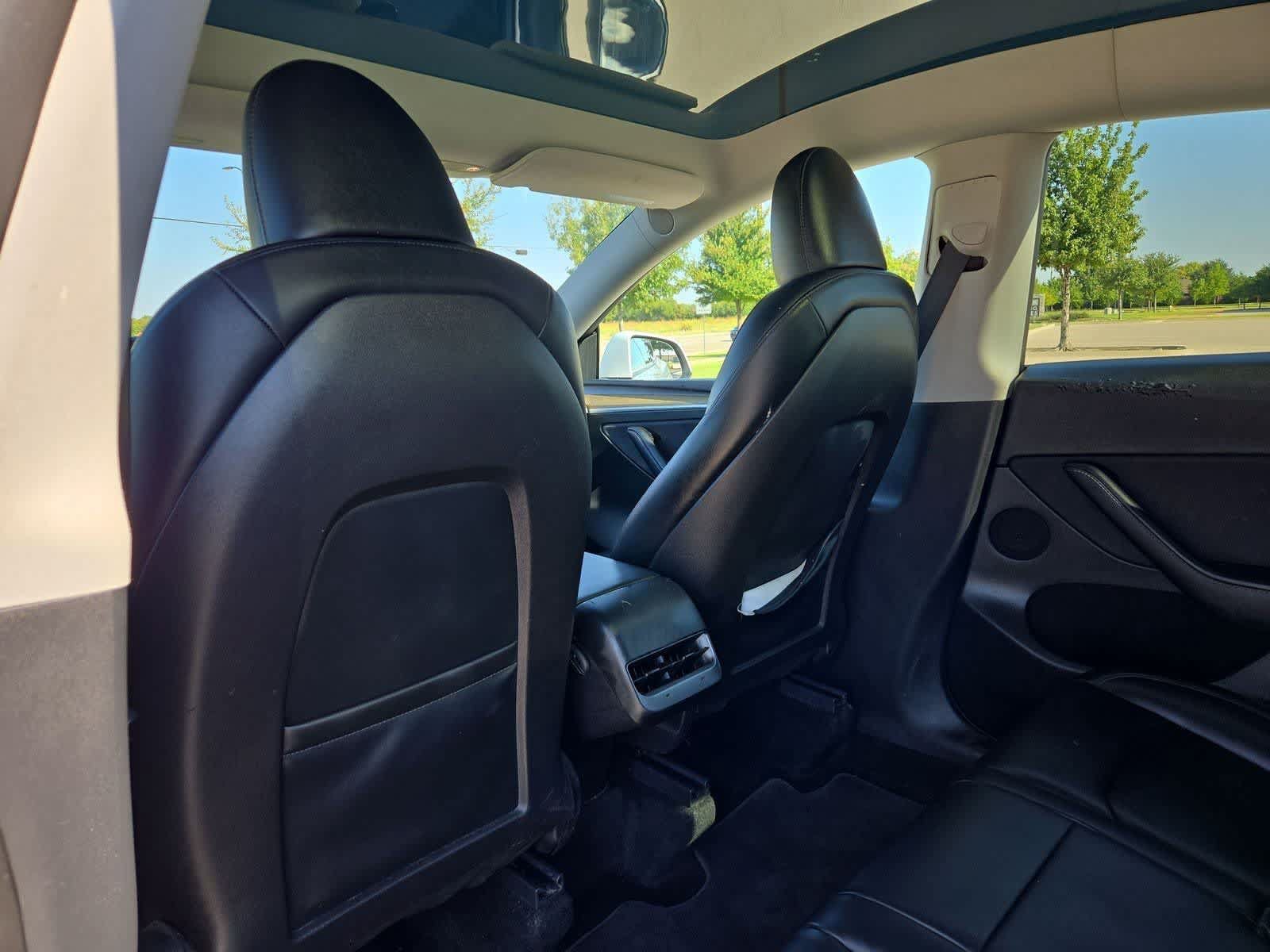 Used 2023 Tesla Model Y AWD image 16