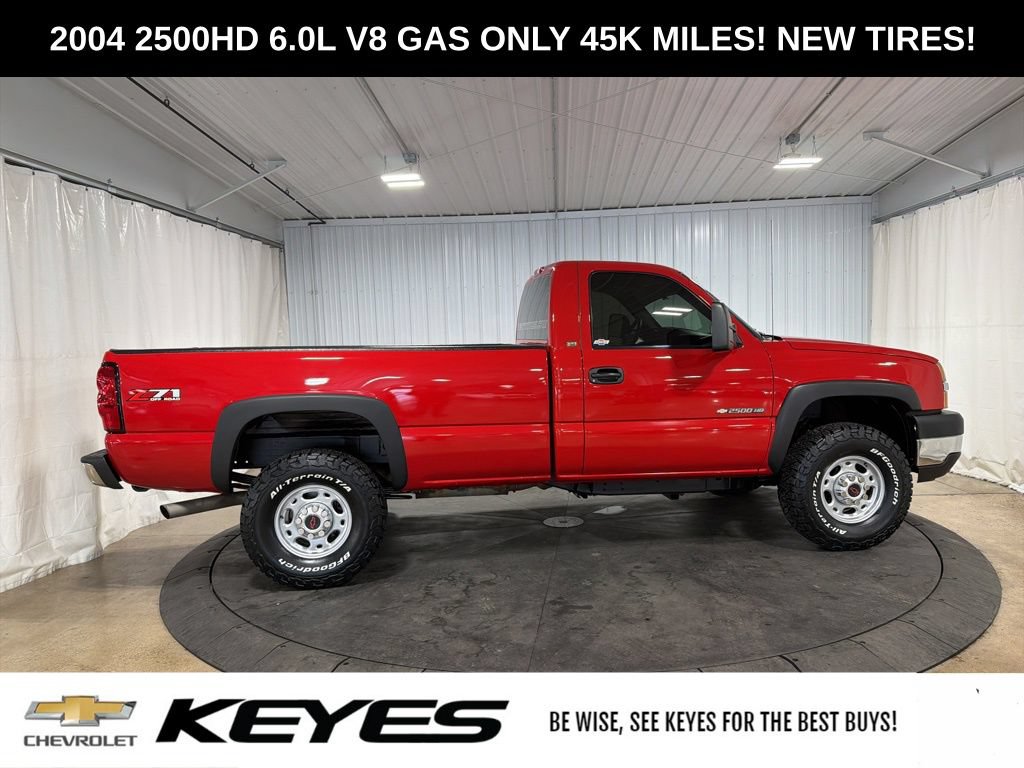 Used 2004 Chevrolet Silverado 2500 W/T w/ Snow Plow Prep Package AWD/4WD image 10