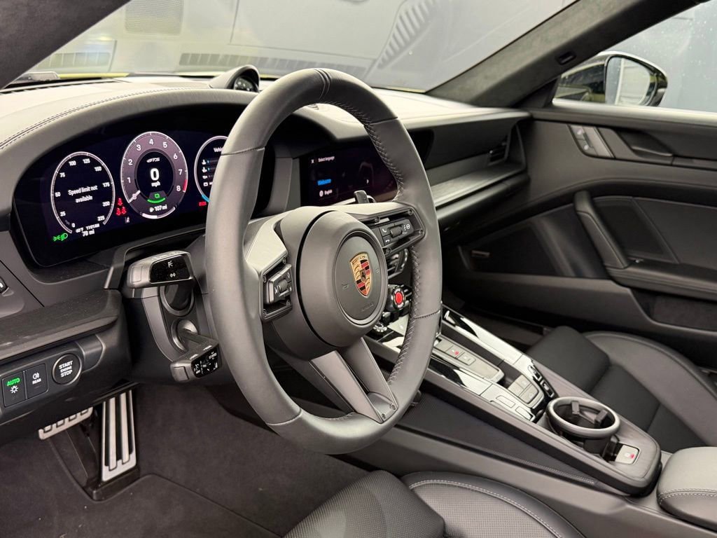 Certified 2025 Porsche 911 Carrera 4 GTS AWD/4WD image 4