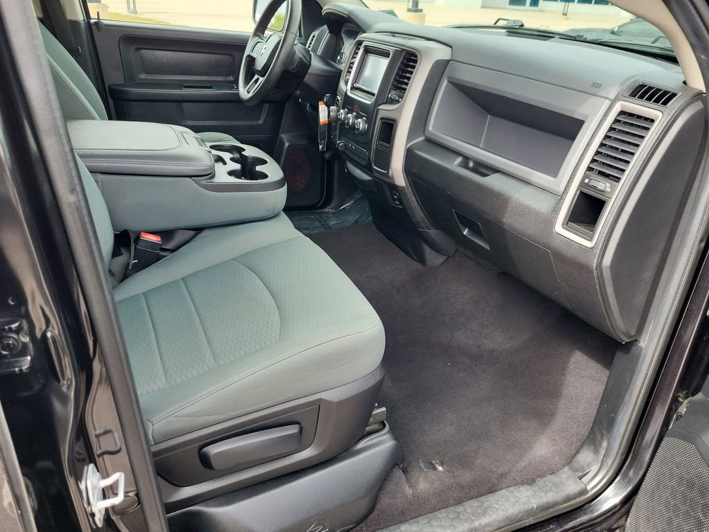 Used 2016 RAM 1500 Express AWD/4WD image 15