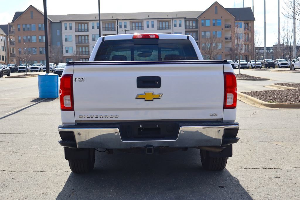 Used 2018 Chevrolet Silverado 1500 LTZ w/ LTZ Plus Package image 6