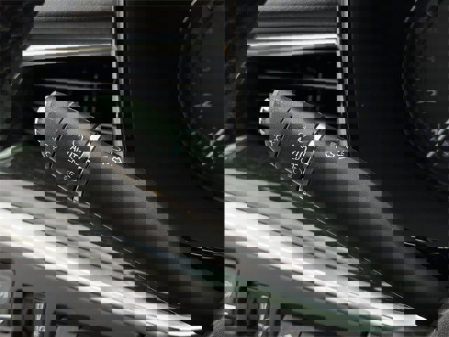 Used 2022 Cadillac XT5 Premium Luxury w/ Technology Package image 22