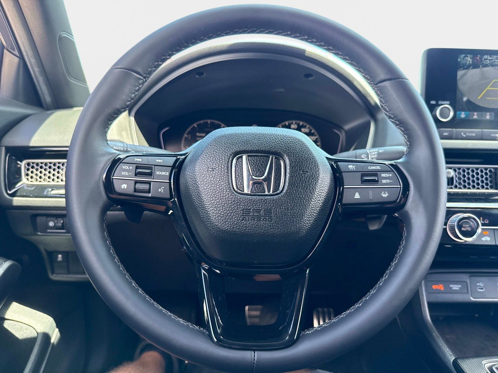 Used 2025 Honda Civic Sport image 23