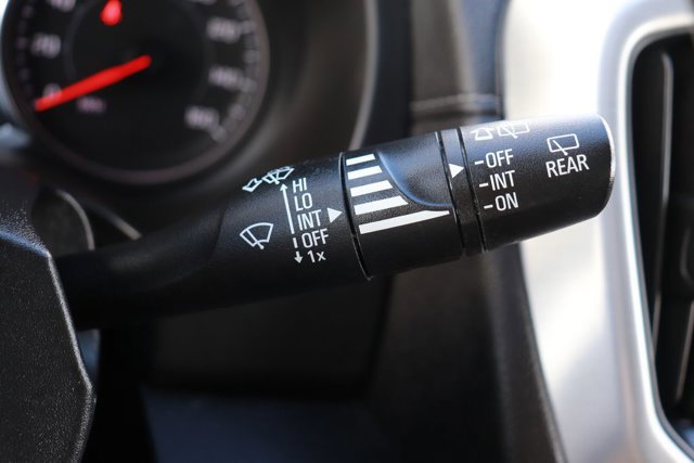 Used 2023 GMC Terrain SLT image 22