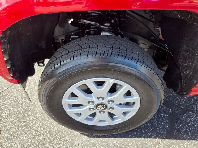 Used 2026 Toyota Tacoma SR5 AWD/4WD image 25