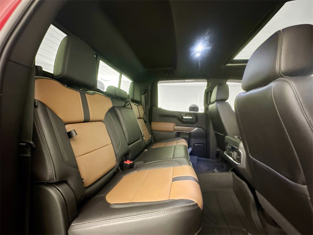Used 2021 Chevrolet Silverado 1500 High Country w/ Technology Package image 27