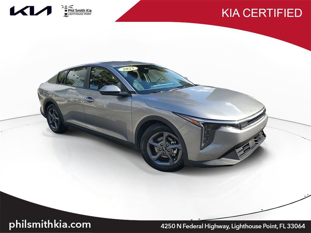 Certified 2025 Kia K4 LXS