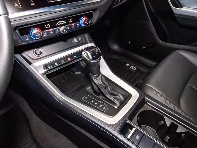 Certified 2024 Audi Q3 2.0T Premium Plus w/ Premium Plus Package image 29