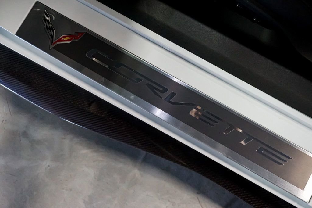 Used 2019 Chevrolet Corvette Z06 w/ Z07 Performance Package image 78