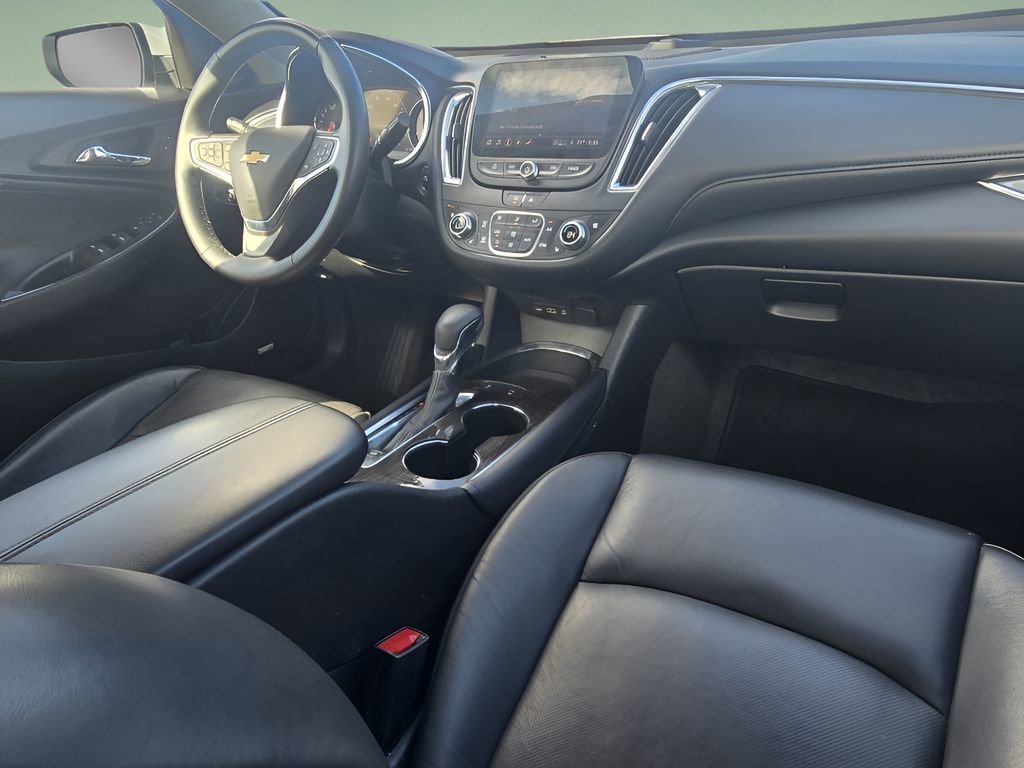 Used 2024 Chevrolet Malibu LT image 27