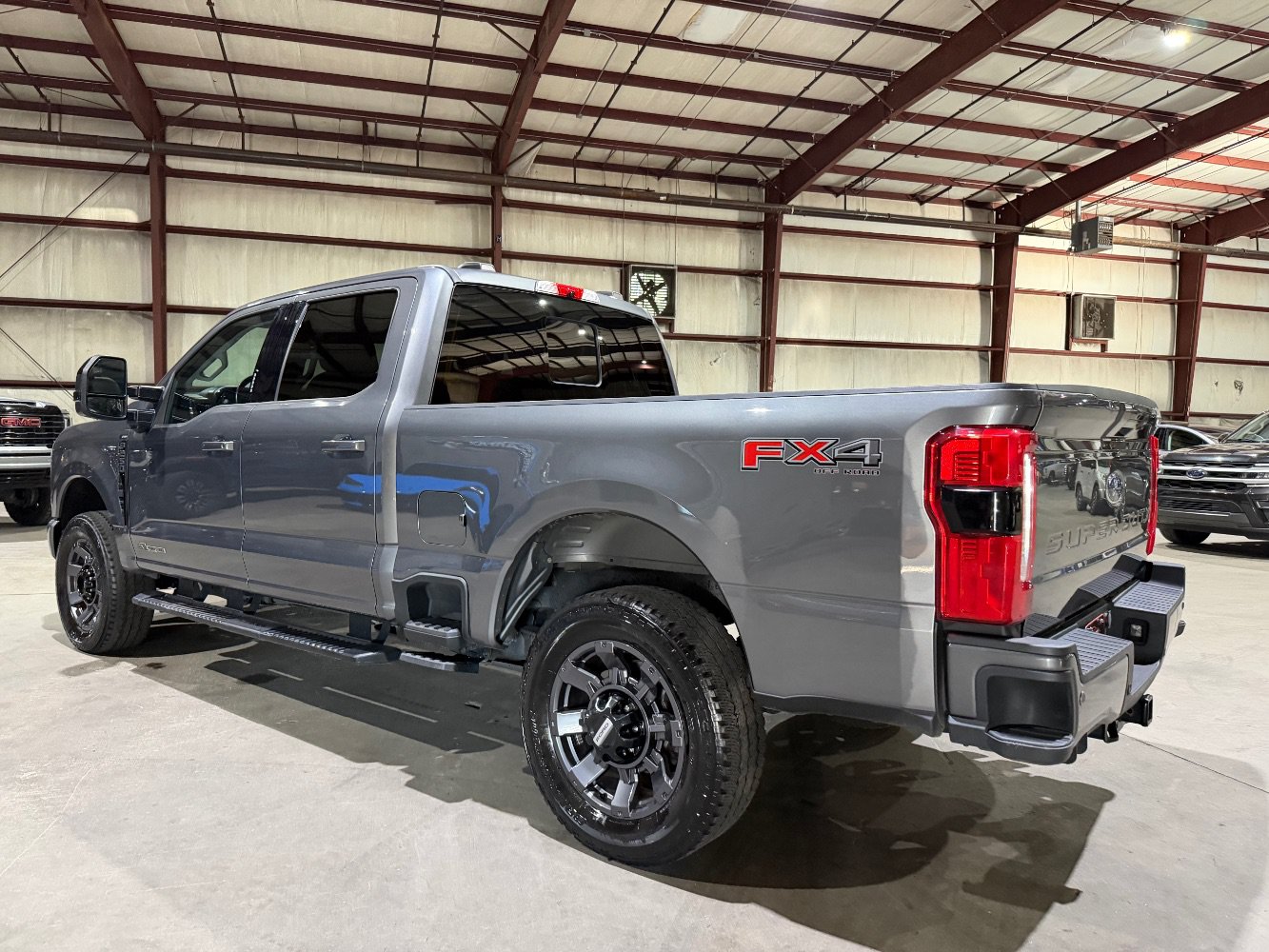 Used 2024 Ford F250 Lariat w/ Sport Appearance Package AWD/4WD image 7