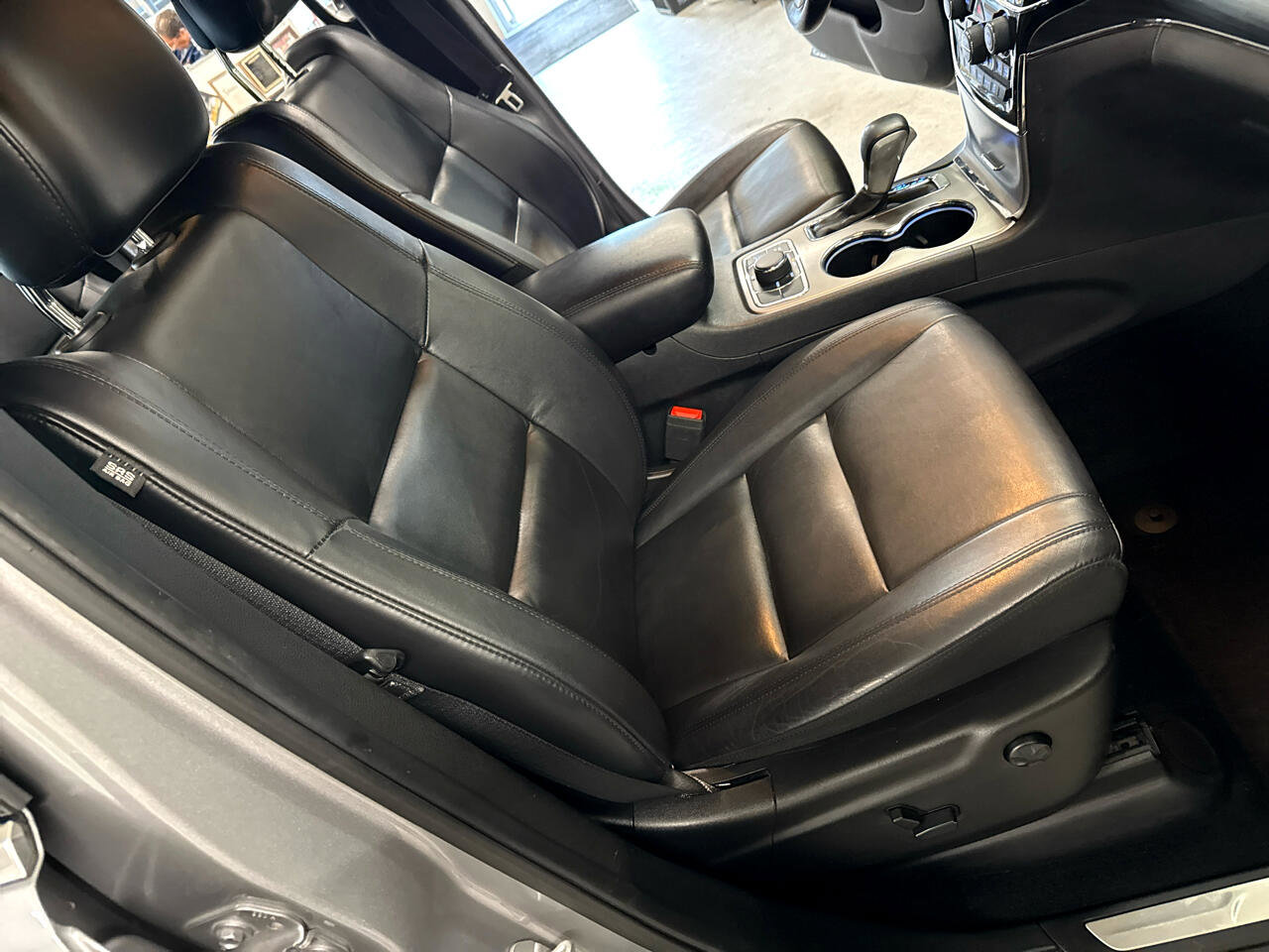 Used 2019 Jeep Grand Cherokee Limited image 47