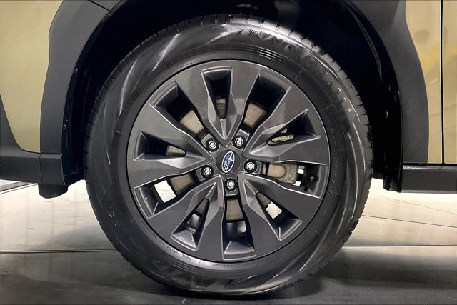 Used 2025 Subaru Outback Onyx Edition AWD/4WD image 9