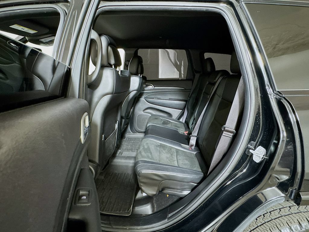 Used 2019 Jeep Grand Cherokee Altitude RWD image 23